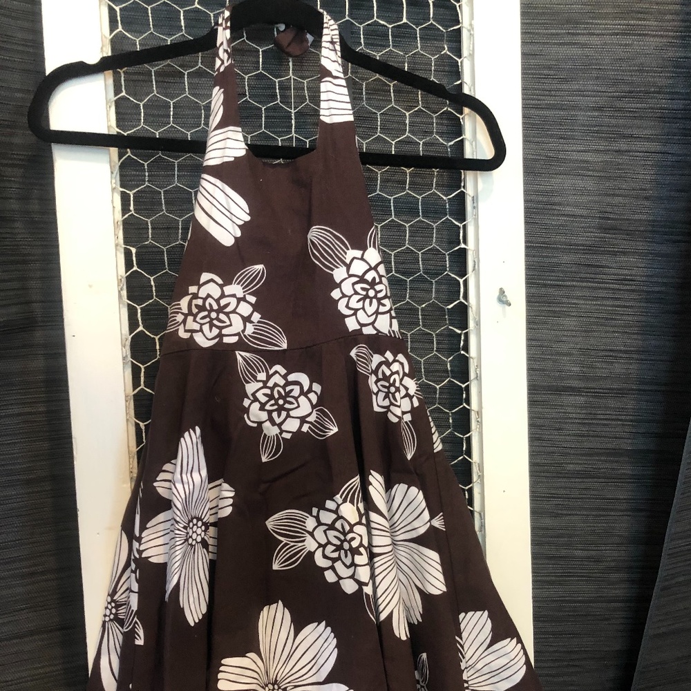 Children's halter dress (with removable belt)